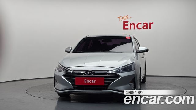 Hyundai AVANTE 2019 — photo 3