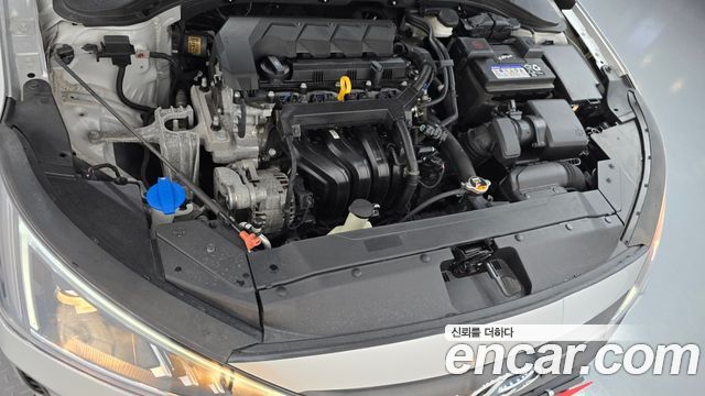 Hyundai AVANTE 2019 — photo 6