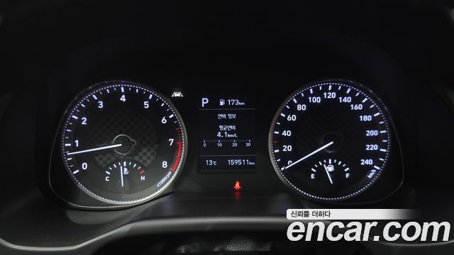 Hyundai AVANTE 2019 — photo 11