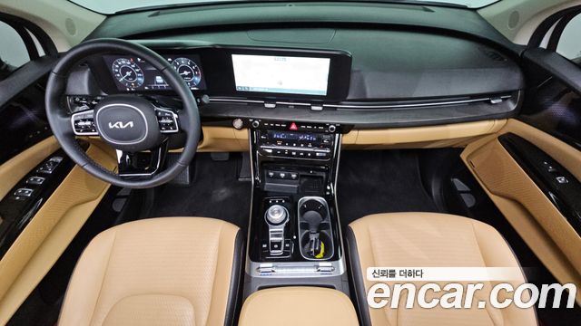Kia Canival 2023 — photo 10