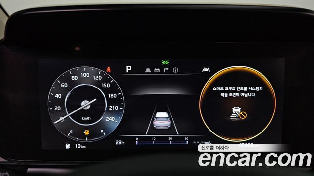Kia Canival 2023 — photo 11