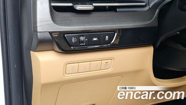 Kia Canival 2023 — photo 20