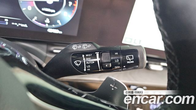 Kia Canival 2023 — photo 23