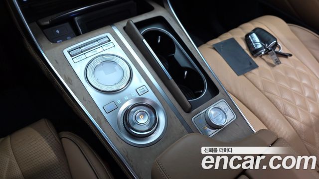 Genesis GV80 2022 — photo 12
