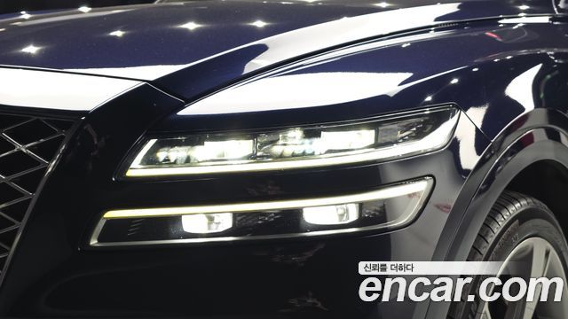 Genesis GV80 2022 — photo 8