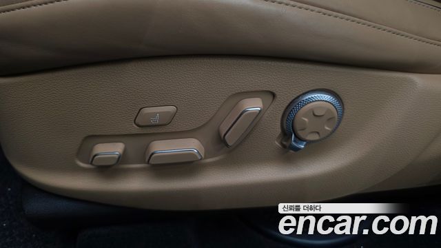 Genesis GV80 2022 — photo 31