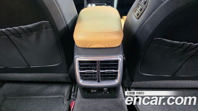 Kia K5 2021 — photo 25