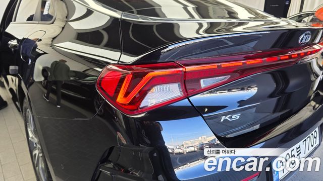 Kia K5 2021 — photo 9