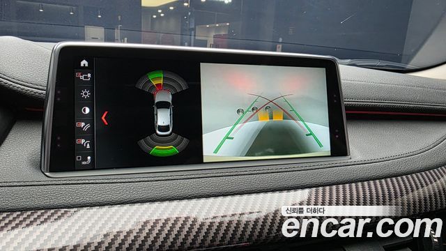 BMW X6 2018 — photo 15