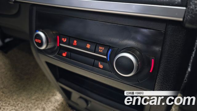 BMW X6 2018 — photo 18