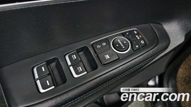 Kia Sorento 2018 — photo 16