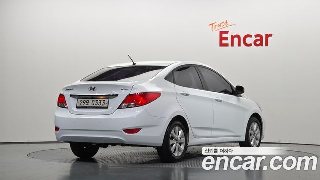 Hyundai Accent 2016 — photo 2