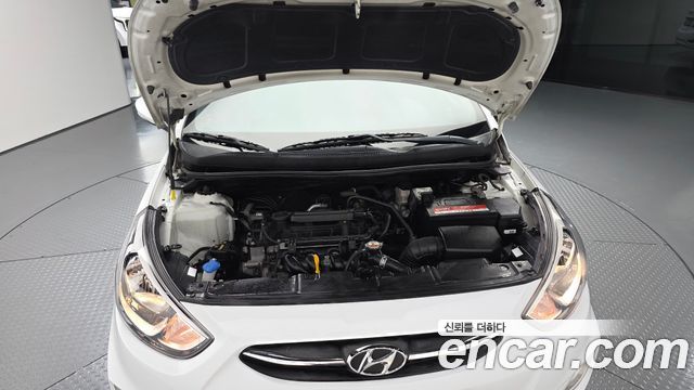 Hyundai Accent 2016 — photo 6