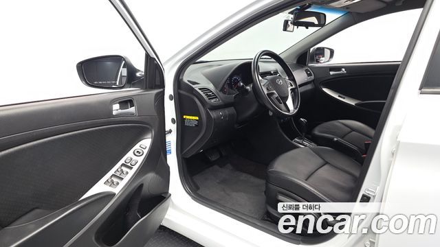 Hyundai Accent 2016 — photo 13