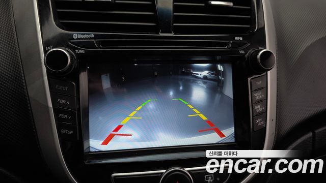 Hyundai Accent 2016 — photo 21