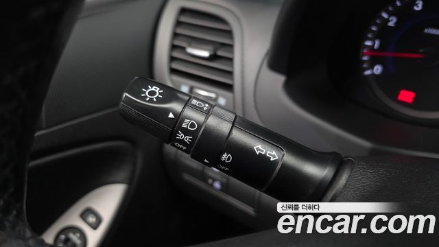 Hyundai Accent 2016 — photo 27