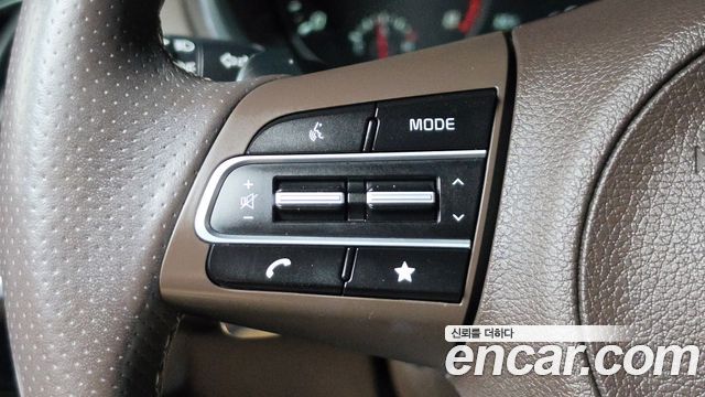 Kia Stinger 2021 — photo 23