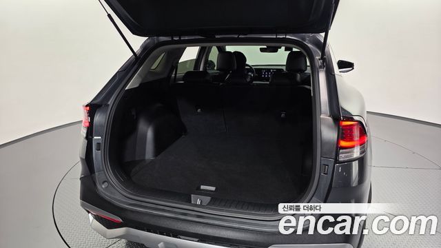 Kia Sportage 2022 — photo 32