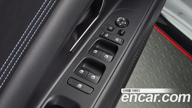 Hyundai AVANTE 2023 — photo 28