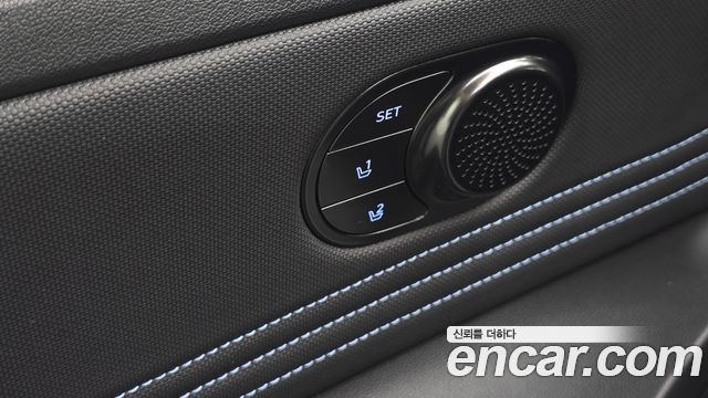 Hyundai AVANTE 2023 — photo 30