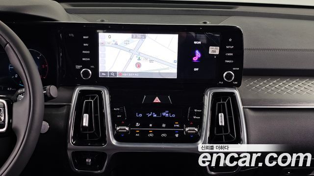 Kia Sorento 2022 — photo 20