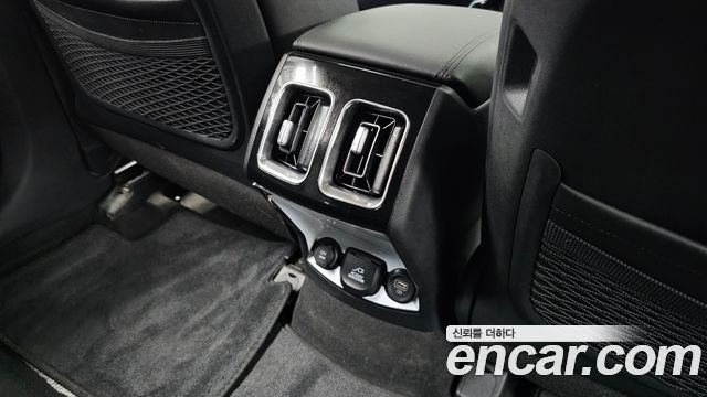 Kia Sorento 2022 — photo 35