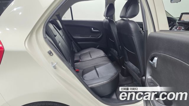Kia morning 2012 — photo 17