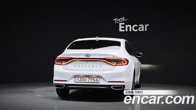 Hyundai Grandeur 2018 — photo 4