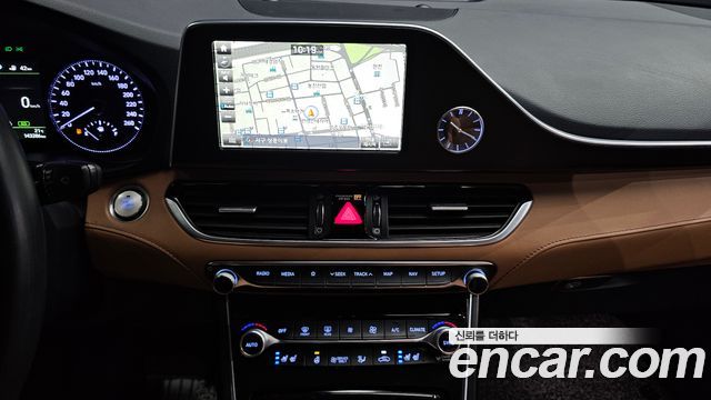 Hyundai Grandeur 2018 — photo 19