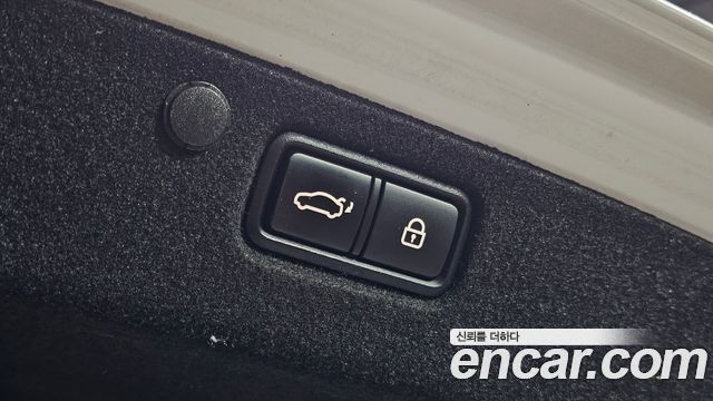 Hyundai Grandeur 2018 — photo 29