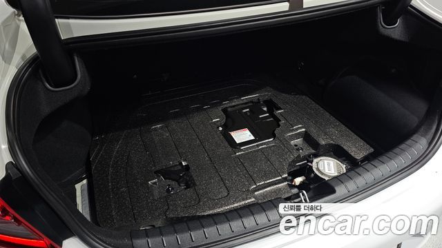 Hyundai Grandeur 2018 — photo 30