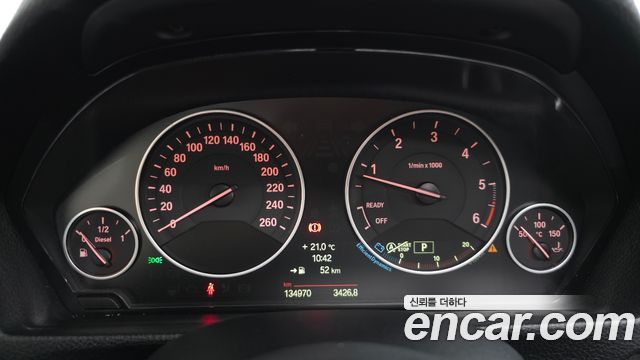 BMW 3-Series 2013 — photo 11