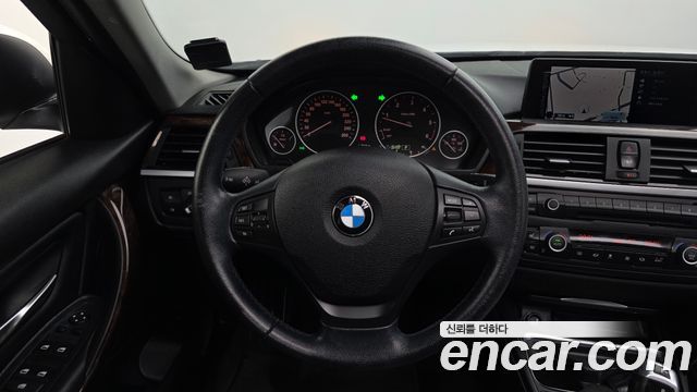 BMW 3-Series 2013 — photo 19