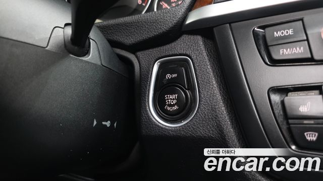 BMW 3-Series 2013 — photo 30