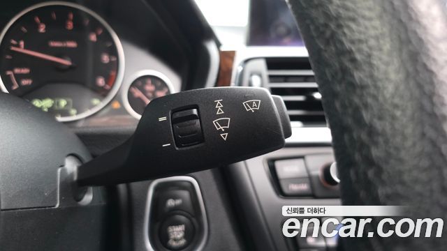 BMW 3-Series 2013 — photo 38