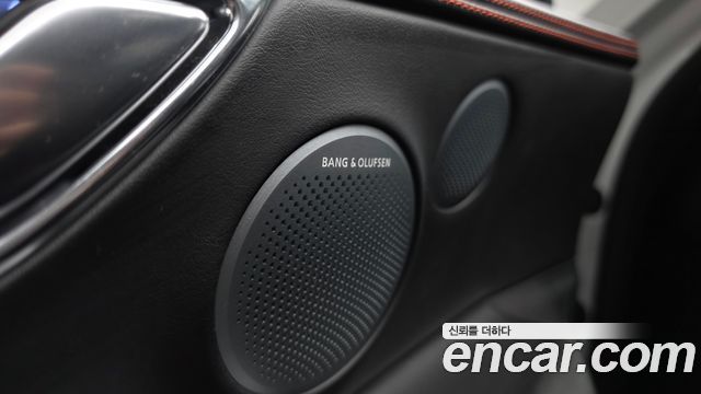 Genesis GV80 2024 — photo 28