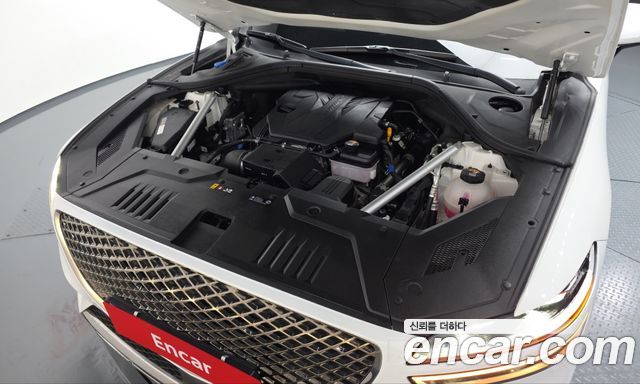 Genesis GV70 2023 — photo 6