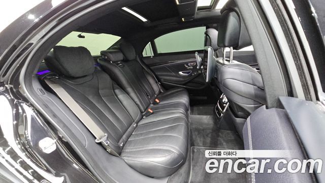 Mercedes-Benz S-Class 2016 — photo 11
