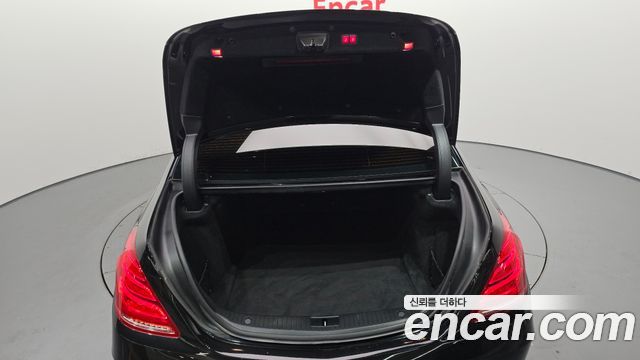 Mercedes-Benz S-Class 2016 — photo 20