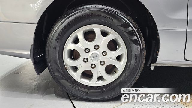Hyundai Starex 2011 — photo 5