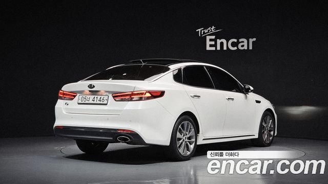 Kia K5 2017 — photo 2