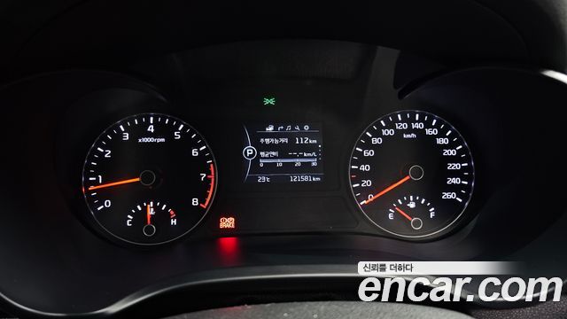 Kia K5 2017 — photo 8