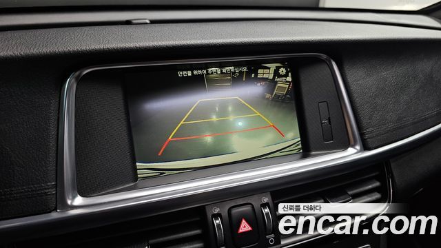 Kia K5 2017 — photo 14