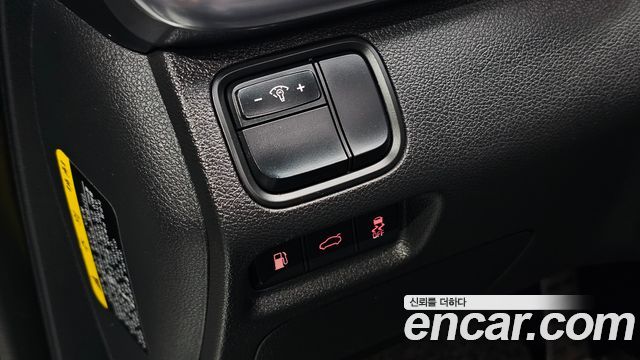 Kia K5 2017 — photo 19