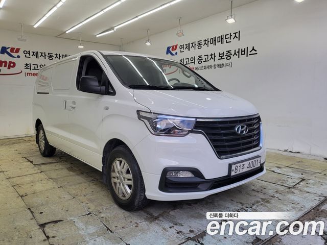 Hyundai Starex 2021 — photo 3