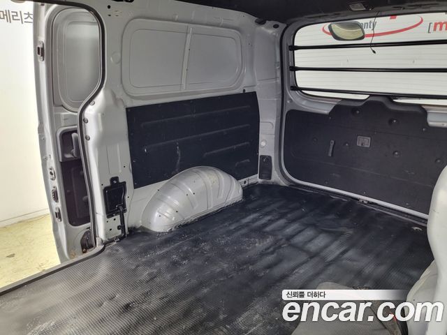 Hyundai Starex 2021 — photo 11