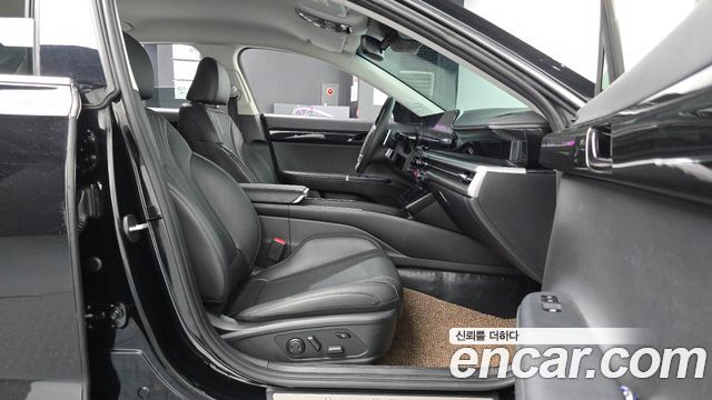 Hyundai Grandeur 2023 — photo 16