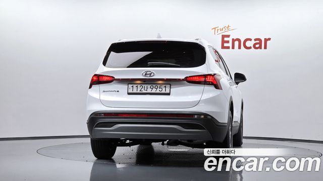 Hyundai Santafe 2023 — photo 4