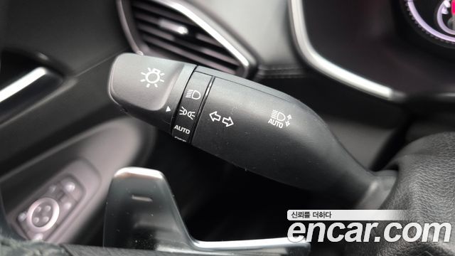 Hyundai Santafe 2023 — photo 28