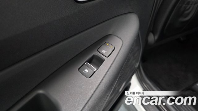 Hyundai Santafe 2023 — photo 29